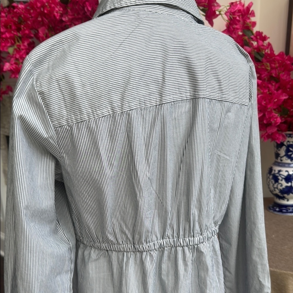 Gap Gray Striped Button-Down Maternity Dress Size Medium - Picture 4 of 5